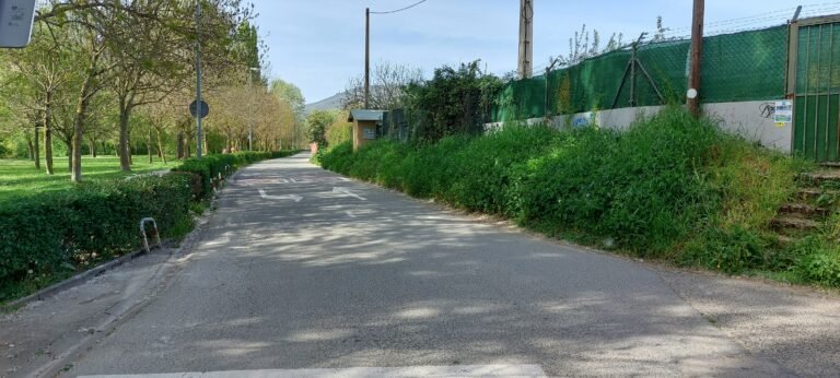 El Camino de Caparroso de Pamplona quedará cortado al tráfico desde el próximo martes debido a las obras de reurbanización