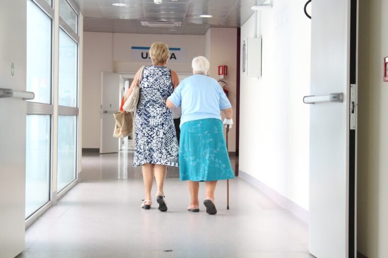 Más de 3.500 personas tienen diagnosticado Alzheimer en Navarra y siete de cada diez son mujeres