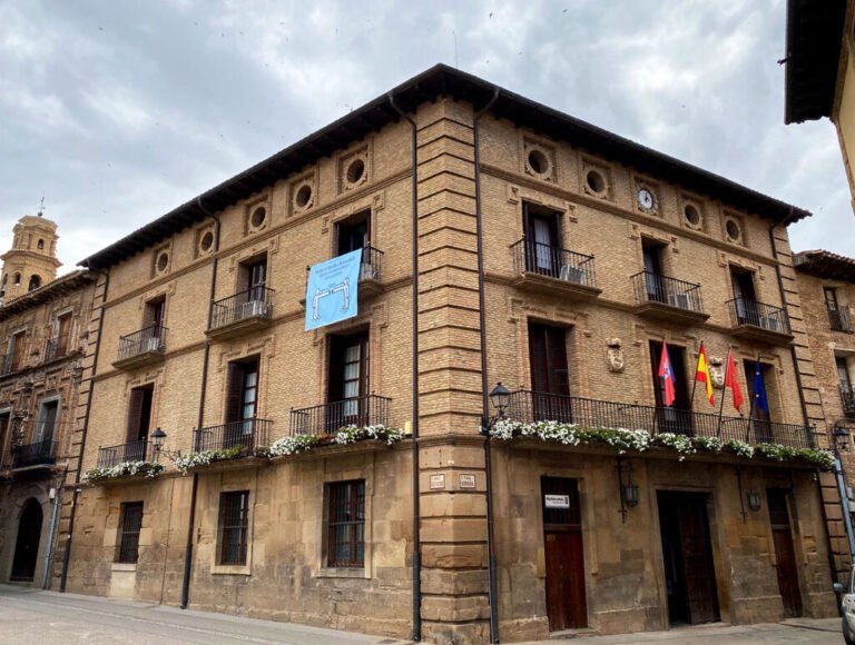 El Juzgado de Tudela concluye que el alcalde de Corella ha podido incurrir en delitos de prevaricación y malversación