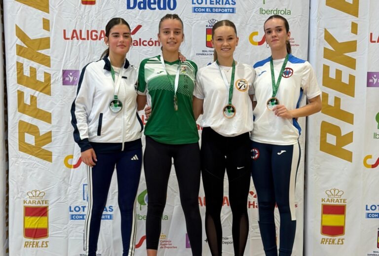Leyre Pérez de Albéniz se proclama campeona de España en kárate júnior