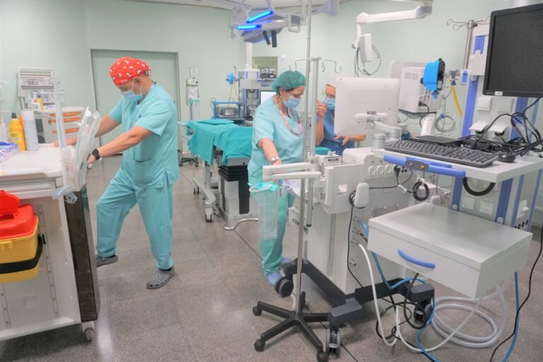 El Hospital Reina Sofía de Tudela abre dos nuevos quirófanos
