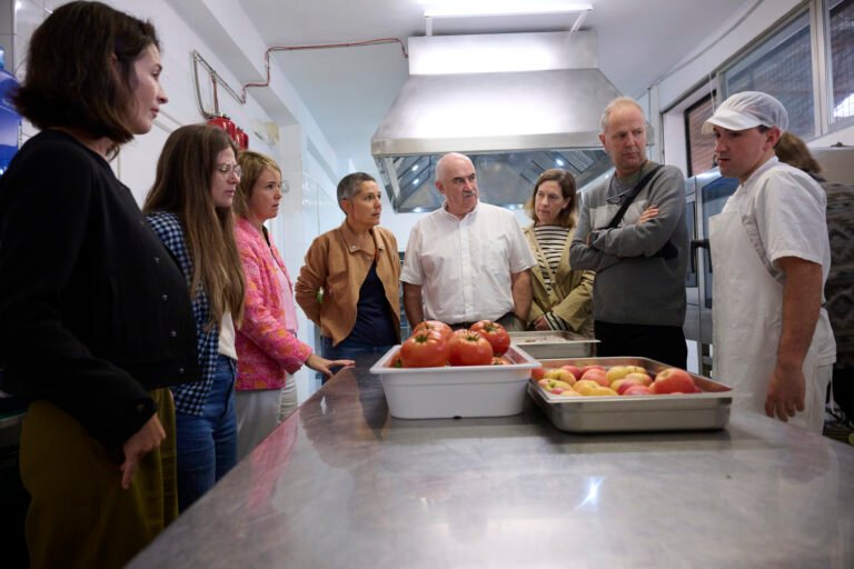 Cuatro colegios navarros reducen un 34% el desperdicio de comida en sus comedores