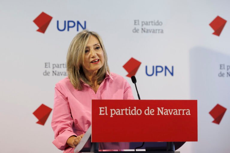 Ibarrola acusa a Chivite de deteriorar los servicios públicos y reclama un cambio de políticas en Navarra