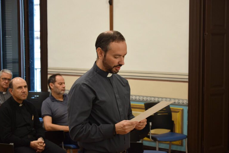 Pedro Iglesias Curto asume como nuevo Vicario Episcopal para la Vida Consagrada de Pamplona y Tudela