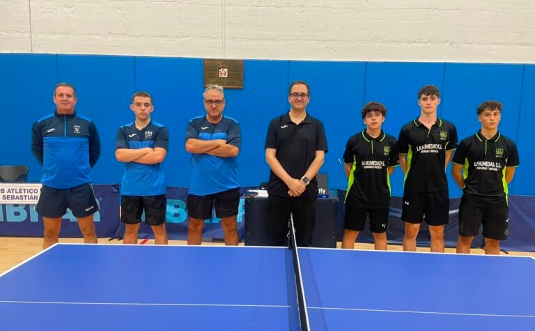 Dos victorias y tres derrotas para los equipos navarros de tenis de mesa