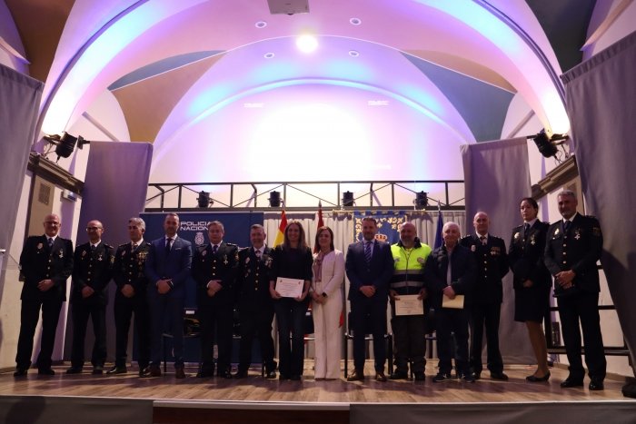 Tudela reconoce la labor de la Policía Nacional durante la festividad de los Ángeles Custodios
